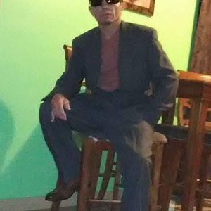 Meet your Posher, Raul